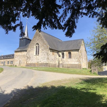 Вилла Gite Bonaty Soulge-sur-Ouette Экстерьер фото